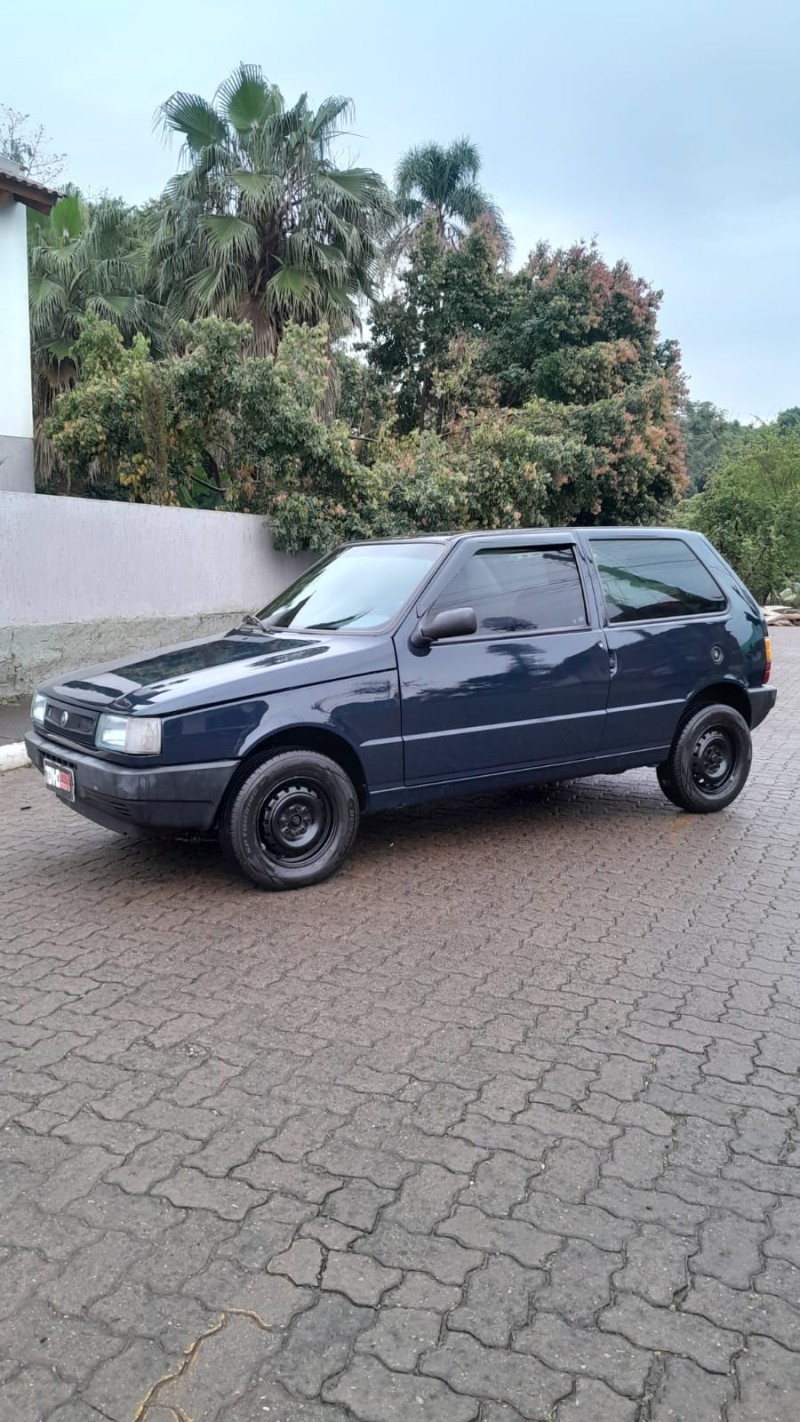 UNO 1.0 MPI MILLE FIRE 8V GASOLINA 2P MANUAL - 2004 - ESTRELA