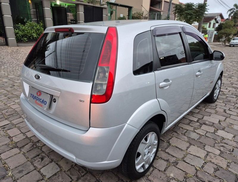 FIESTA 1.6 MPI CLASS HATCH 8V FLEX 4P MANUAL - 2013 - CAXIAS DO SUL