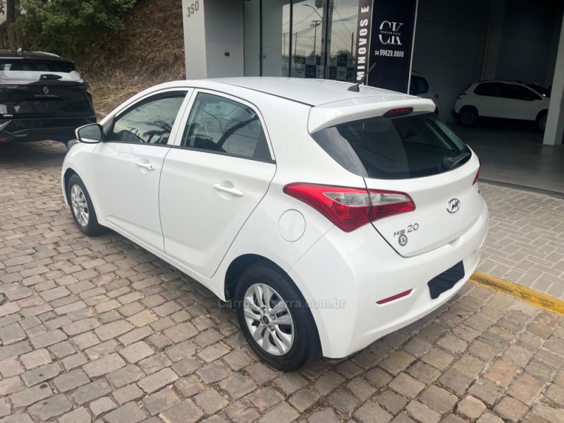 HB20 1.0 COMFORT 12V FLEX 4P MANUAL - 2014 - VERANóPOLIS