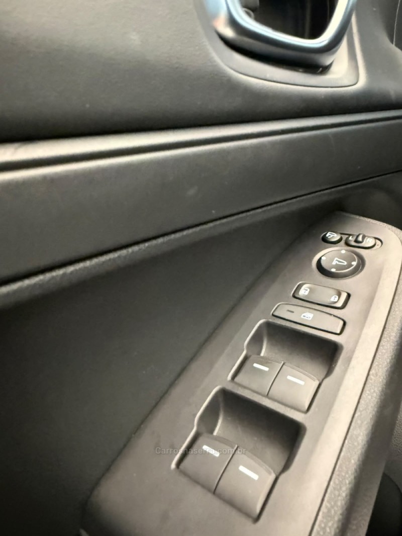 HR-V 1.5 EX SENSING 16V 4P AUTOMÁTICO - 2023 - LAJEADO