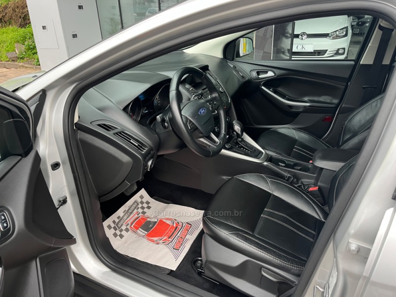FOCUS 2.0 SE FASTBACK 16V FLEX 4P AUTOMÁTICO - 2018 - VERANóPOLIS