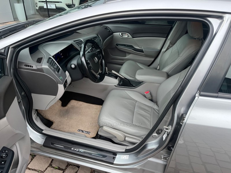 CIVIC 1.8 LXS 16V FLEX 4P AUTOMÁTICO - 2014 - VERANóPOLIS