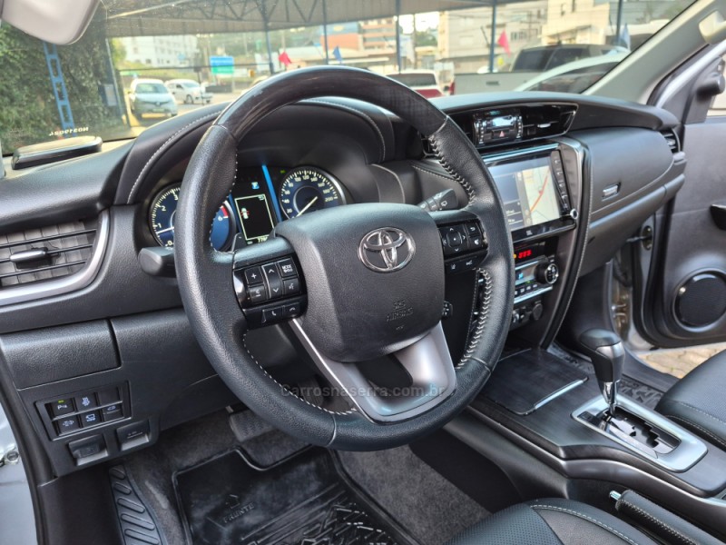 HILUX SW4 2.8 SRX 4X4 16V TURBO INTERCOOLER DIESEL 4P AUTOMÁTICO - 2022 - CAXIAS DO SUL