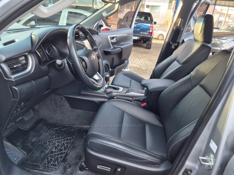 HILUX SW4 2.8 SRX 4X4 16V TURBO INTERCOOLER DIESEL 4P AUTOMÁTICO - 2022 - CAXIAS DO SUL