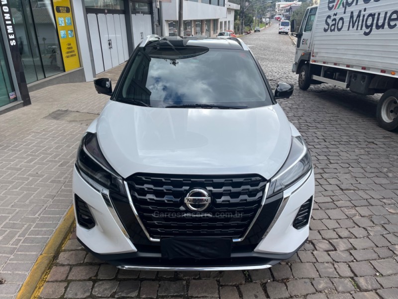KICKS 1.6 EXCLUSIVE 16V FLEX 4P AUTOMÁTICO - 2022 - VERANóPOLIS
