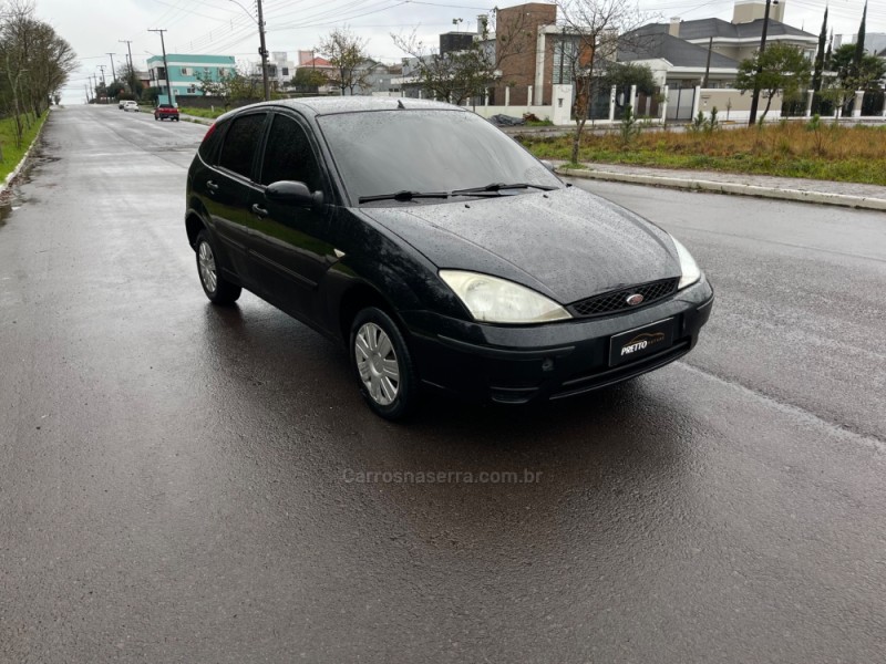 FOCUS 1.6 GLX 8V FLEX 4P MANUAL - 2009 - BENTO GONçALVES