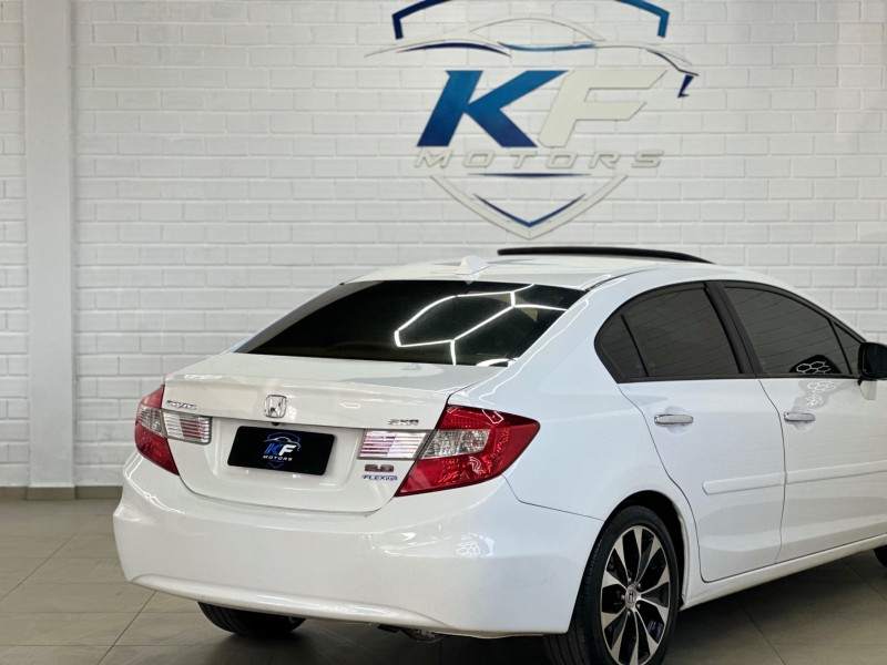 CIVIC 2.0 EXR 16V FLEX 4P AUTOMÁTICO - 2014 - NOVO HAMBURGO