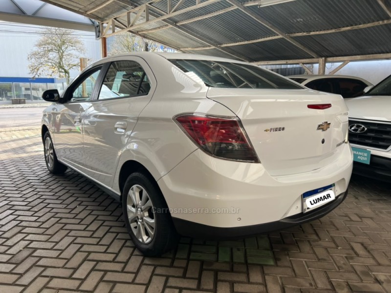 PRISMA 1.4 MPFI LTZ 8V FLEX 4P MANUAL - 2015 - GARIBALDI