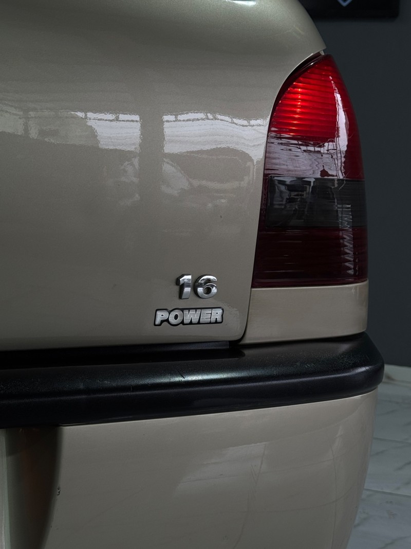 GOL 1.6 MI POWER 8V GASOLINA 4P MANUAL G.III - 2003 - CAXIAS DO SUL