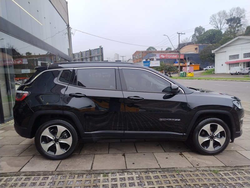 COMPASS 2.0 16V FLEX LONGITUDE AUTOMÁTICO - 2018 - CAXIAS DO SUL