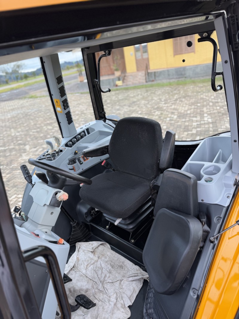 TRATOR A74S  - 2020 - IPê