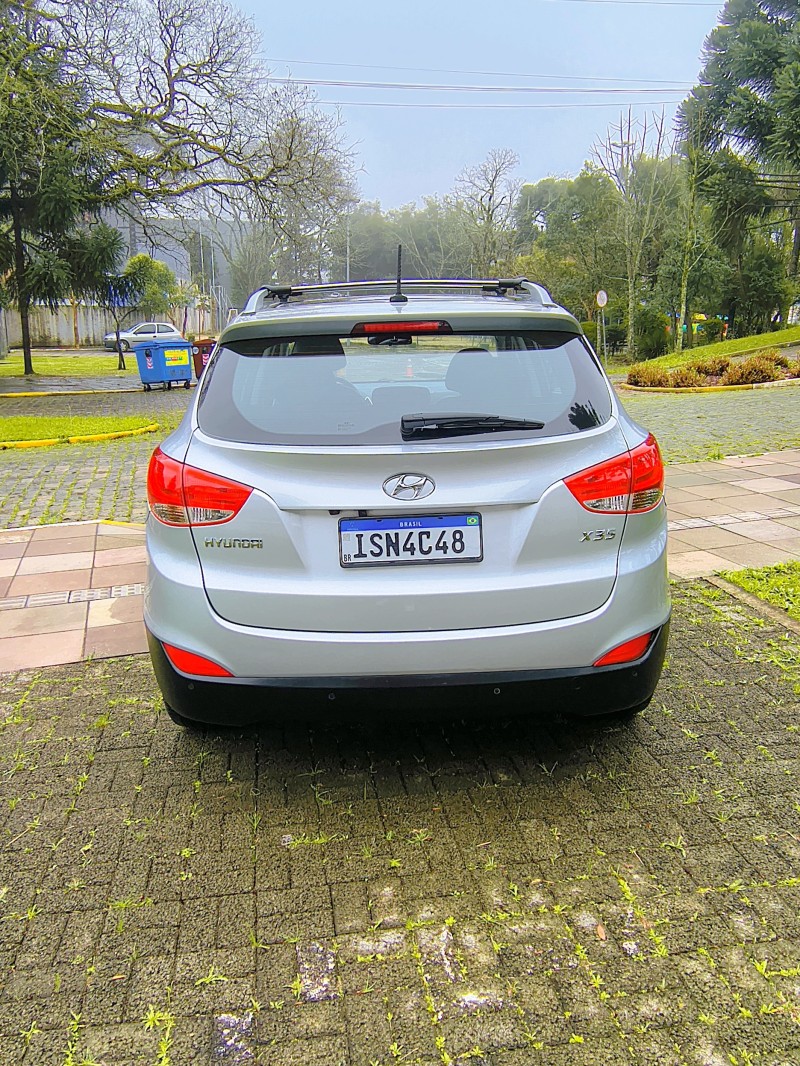 IX35 2.0 MPFI GLS 4X2 16V GASOLINA 4P AUTOMÁTICO - 2012 - FARROUPILHA