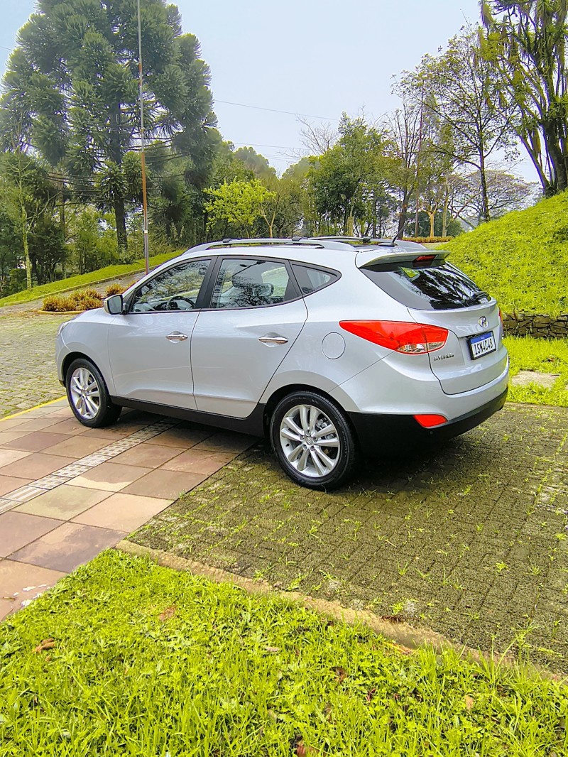 IX35 2.0 MPFI GLS 4X2 16V GASOLINA 4P AUTOMÁTICO - 2012 - FARROUPILHA