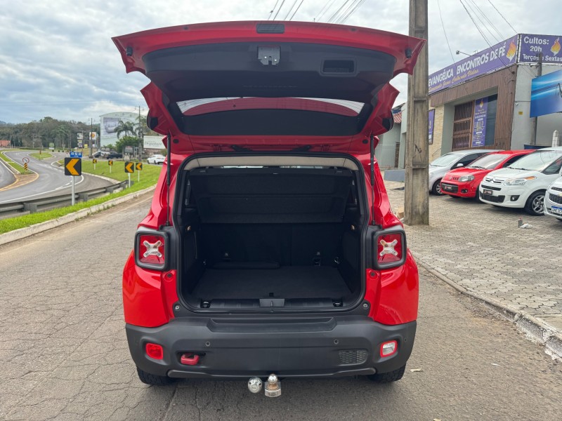 RENEGADE 2.0 16V TURBO DIESEL TRAILHAWK 4P 4X4 AUTOMÁTICO - 2016 - DOIS IRMãOS