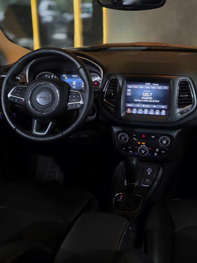 COMPASS 2.0 16V DIESEL LONGITUDE 4X4 AUTOMÁTICO - 2021 - CAXIAS DO SUL