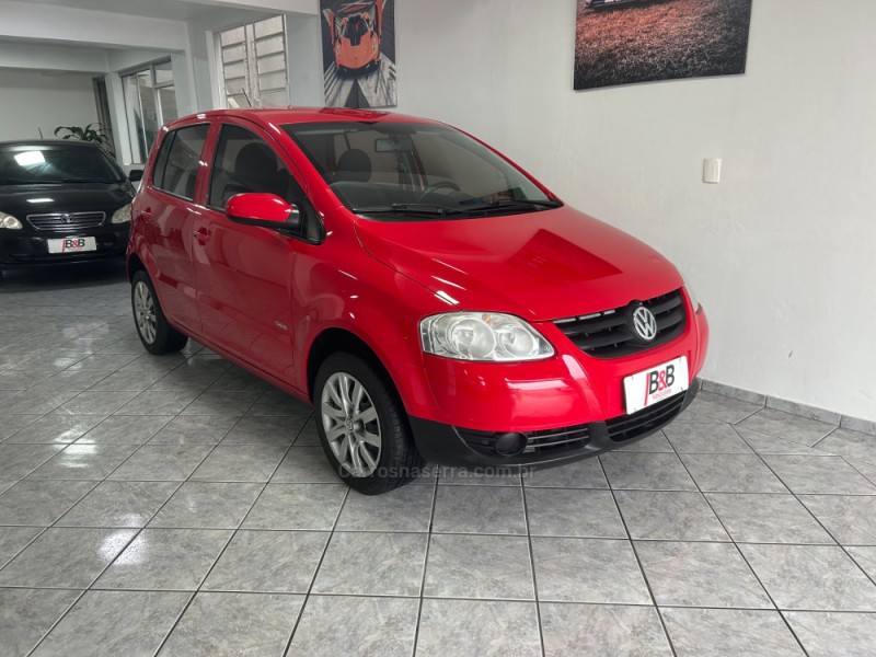 FOX 1.0 MI TREND 8V FLEX 4P MANUAL - 2010 - NOVA PRATA