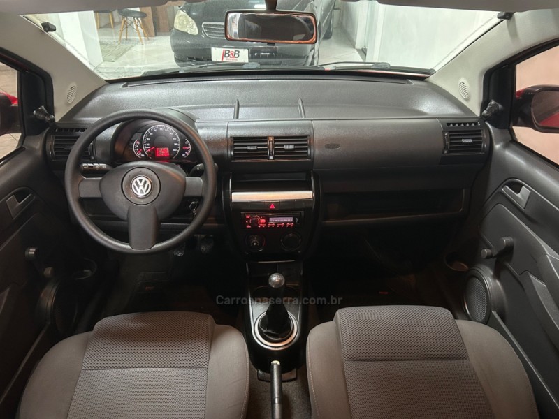 FOX 1.0 MI TREND 8V FLEX 4P MANUAL - 2010 - NOVA PRATA
