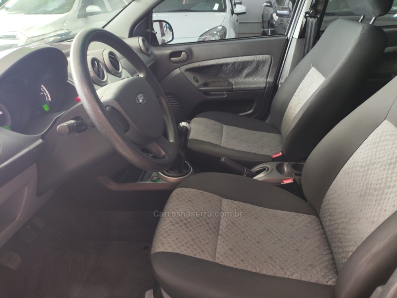 FIESTA 1.6 MPI CLASS HATCH 8V FLEX 4P MANUAL - 2013 - TAQUARA
