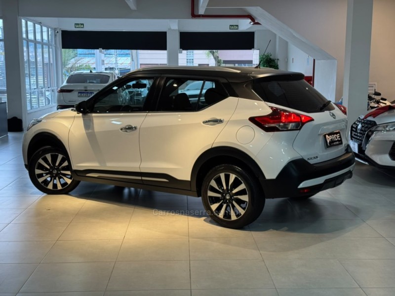 KICKS 1.6 SL 16V FLEXSTAR 4P AUTOMÁTICO - 2018 - CAXIAS DO SUL