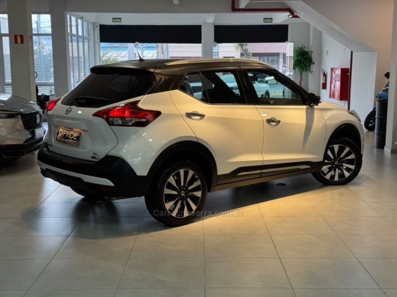KICKS 1.6 SL 16V FLEXSTAR 4P AUTOMÁTICO - 2018 - CAXIAS DO SUL