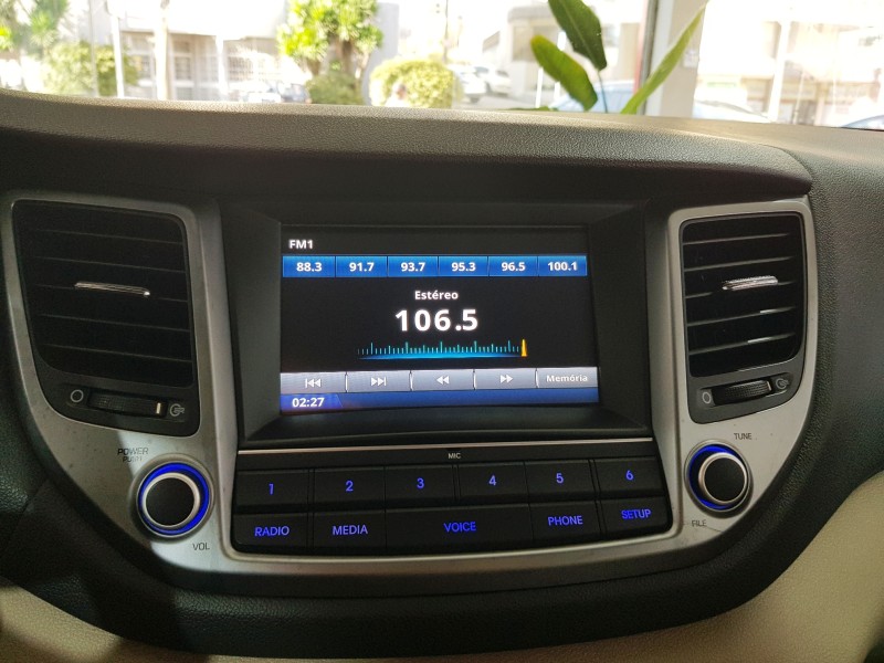 TUCSON 1.6 16V T-GDI GASOLINA GL ECOSHIFT - 2017 - CAXIAS DO SUL