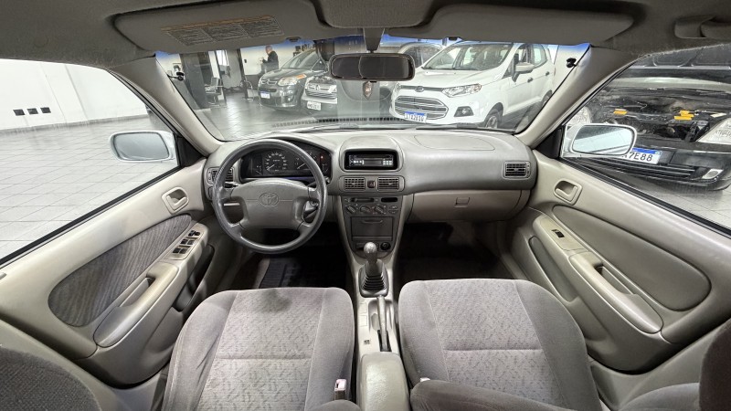 COROLLA 1.8 XEI 16V GASOLINA 4P MANUAL - 2000 - CAXIAS DO SUL