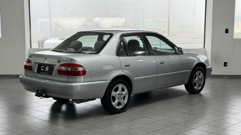 COROLLA 1.8 XEI 16V GASOLINA 4P MANUAL - 2000 - CAXIAS DO SUL