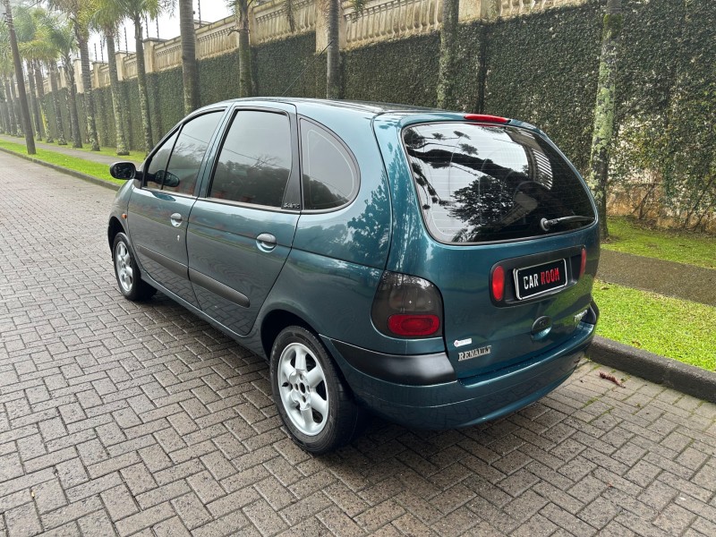 SCÉNIC 2.0 RXE 8V GASOLINA 4P MANUAL - 2000 - CAXIAS DO SUL