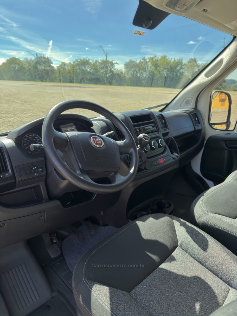 DUCATO 2.3 CARGO 16V TURBO DIESEL 5P MANUAL - 2021 - IPê