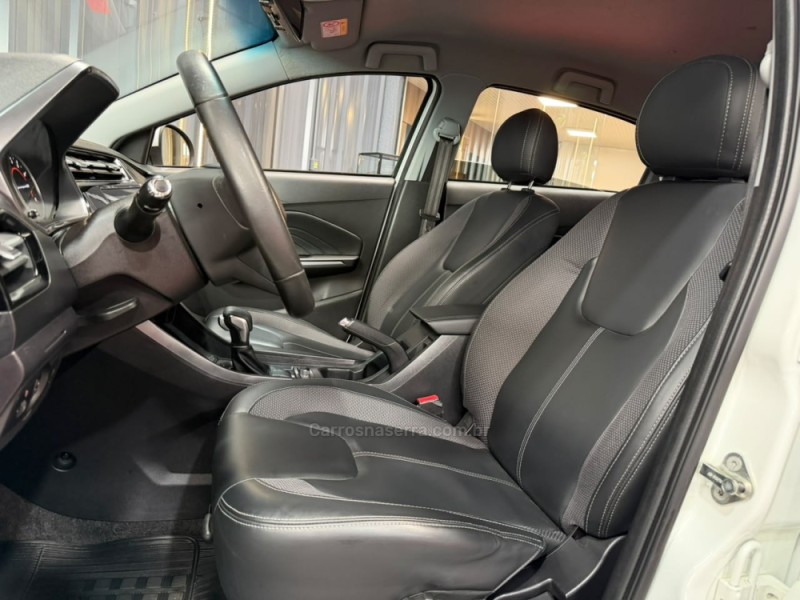 TIGGO 1.0 12V TURBO 3X PLUS FLEX 4P AUTOMÁTICO - 2022 - VACARIA