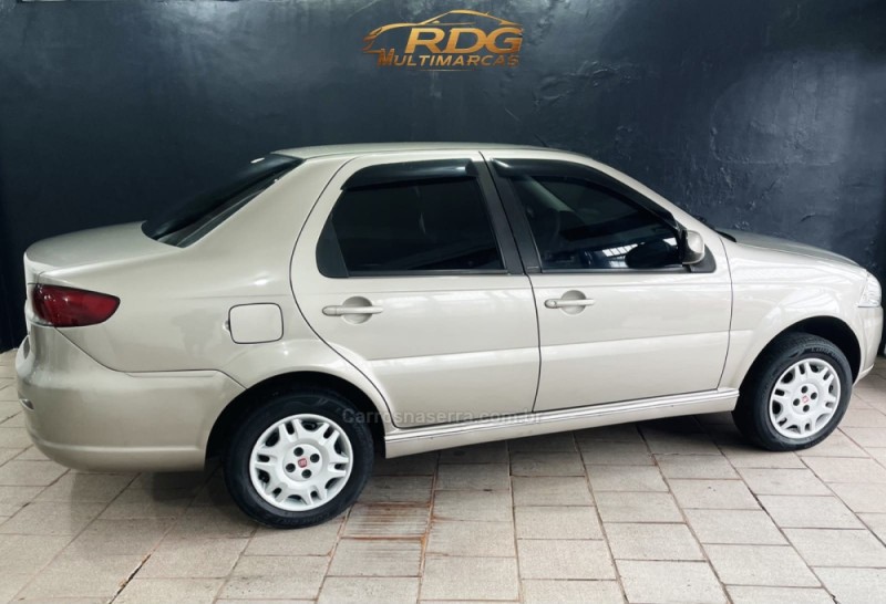 SIENA 1.0 MPI EL CELEBRATION 8V FLEX 4P MANUAL - 2012 - CAXIAS DO SUL