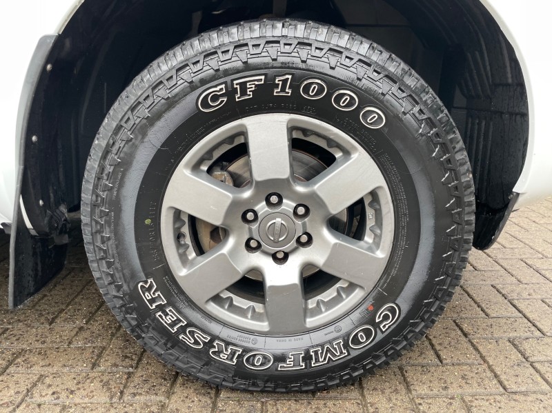 FRONTIER 2.5 SV ATTACK 4X4 CD TURBO ELETRONIC DIESEL 4P AUTOMÁTICO - 2016 - CAXIAS DO SUL