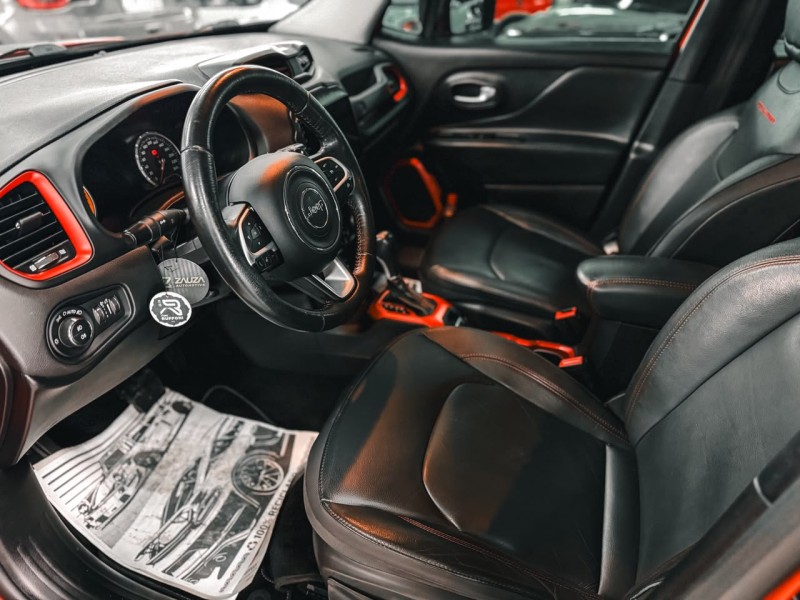 RENEGADE 2.0 16V TURBO DIESEL TRAILHAWK 4P 4X4 AUTOMÁTICO - 2016 - CAXIAS DO SUL