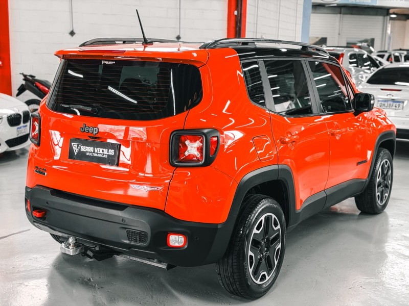RENEGADE 2.0 16V TURBO DIESEL TRAILHAWK 4P 4X4 AUTOMÁTICO - 2016 - CAXIAS DO SUL