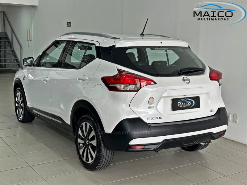 KICKS 1.6 16V FLEX SL 4P XTRONIC - 2017 - NOVO HAMBURGO