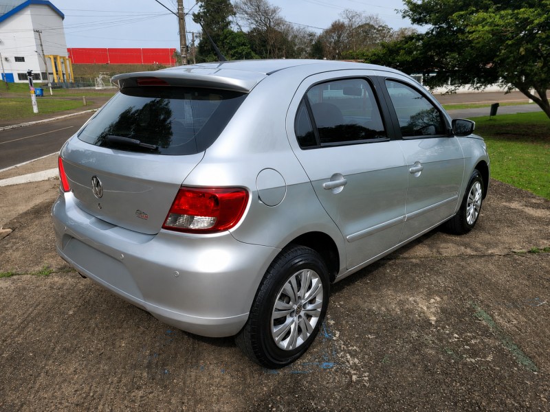 GOL 1.0 MI 8V FLEX 4P MANUAL G.V - 2012 - VENâNCIO AIRES