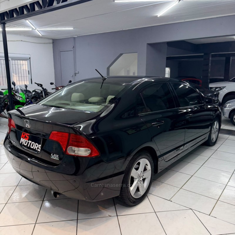 CIVIC 1.8 LXS 16V FLEX 4P MANUAL - 2008 - CAXIAS DO SUL