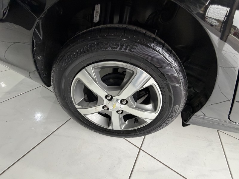 PRISMA 1.4 MPFI LTZ 8V FLEX 4P MANUAL - 2017 - PORTãO