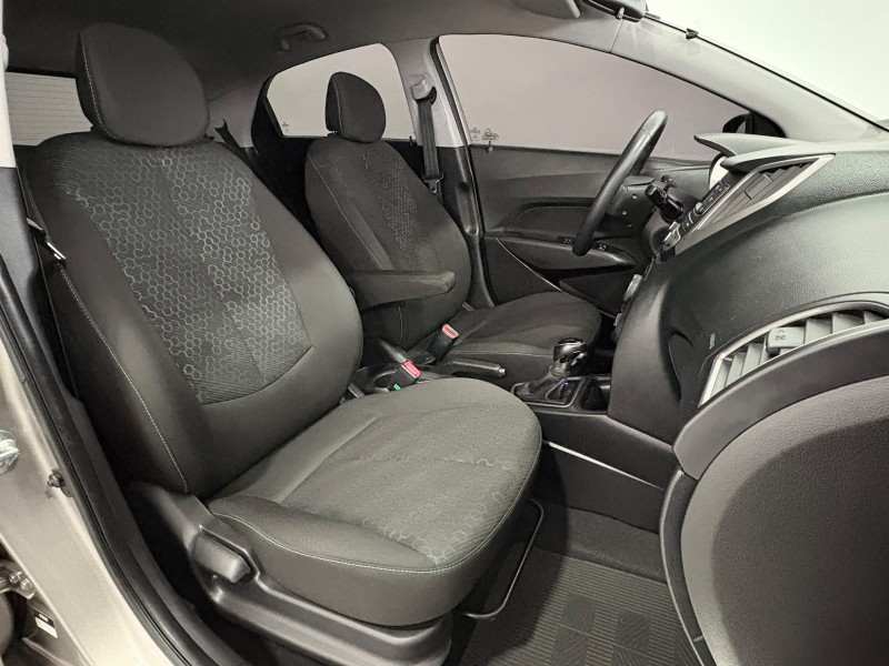 HB20X 1.6 16V STYLE FLEX 4P AUTOMÁTICO - 2017 - FARROUPILHA