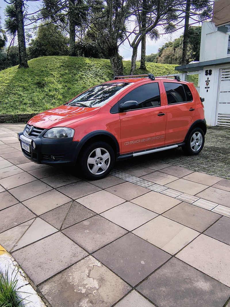 CROSSFOX 1.6 MI FLEX 8V 4P MANUAL - 2009 - FARROUPILHA
