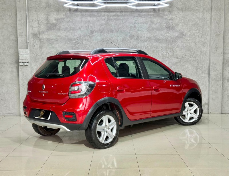 SANDERO 1.6 STEPWAY 16V FLEX 4P MANUAL - 2015 - CAXIAS DO SUL