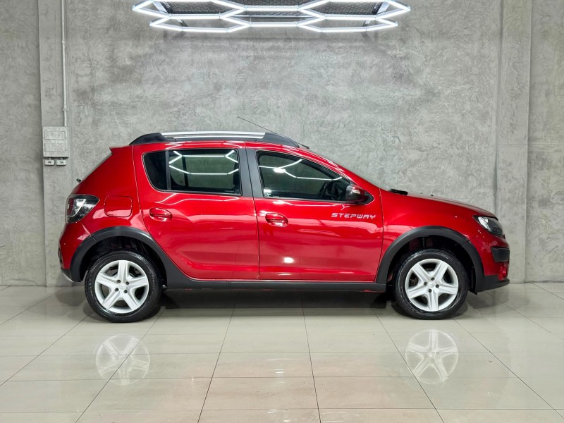 SANDERO 1.6 STEPWAY 16V FLEX 4P MANUAL - 2015 - CAXIAS DO SUL