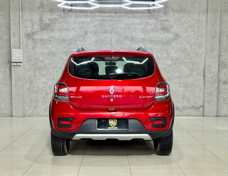 SANDERO 1.6 STEPWAY 16V FLEX 4P MANUAL - 2015 - CAXIAS DO SUL
