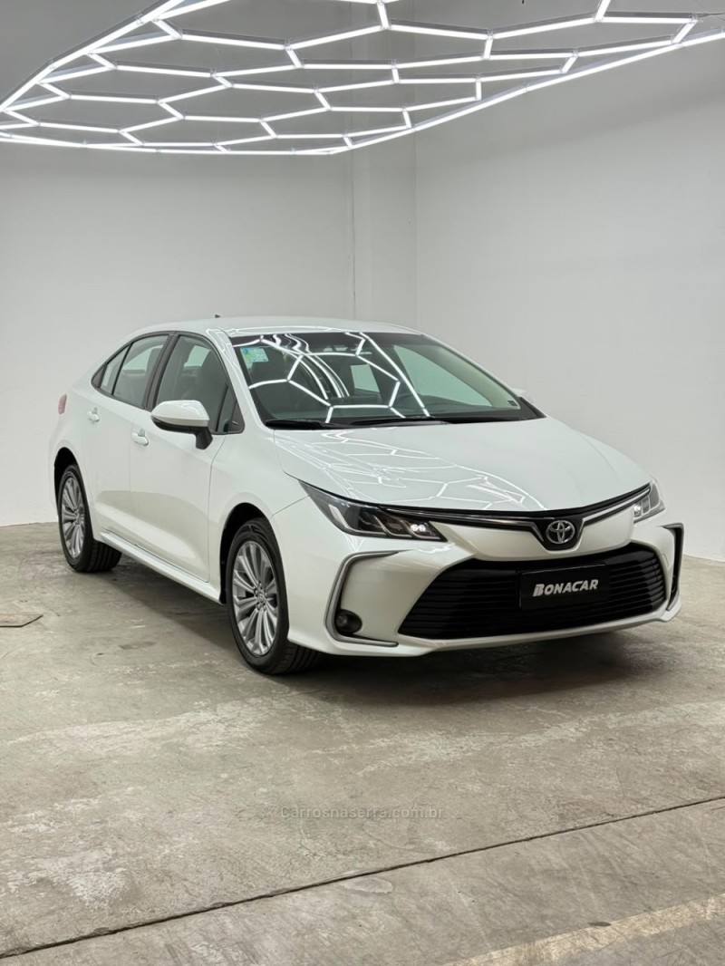 COROLLA 2.0 XEI 16V FLEX 4P AUTOMÁTICO - 2022 - CAXIAS DO SUL