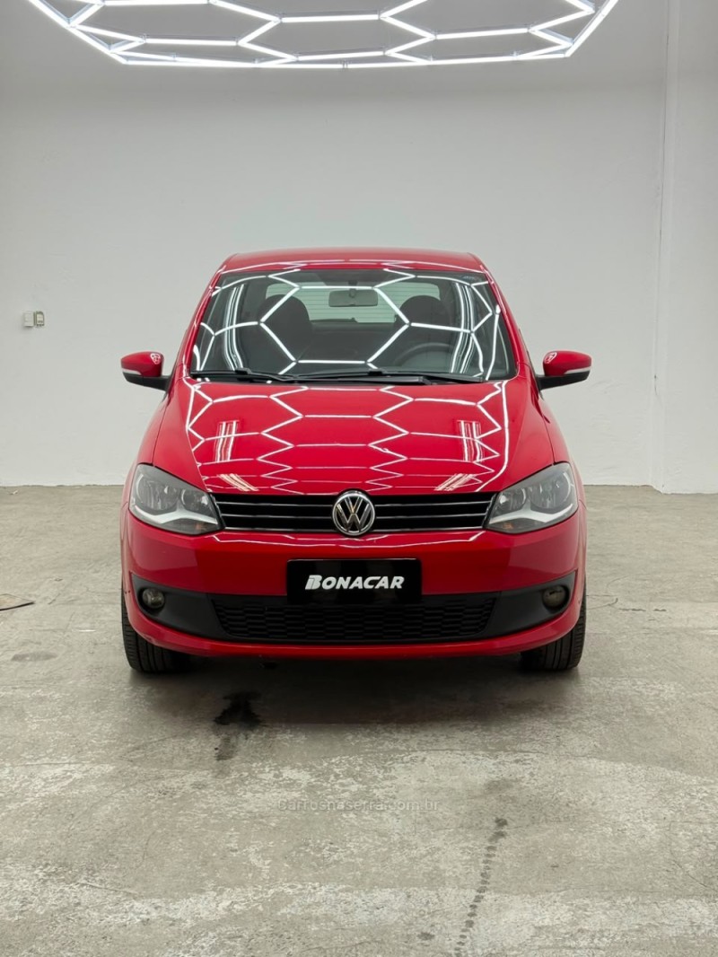 FOX 1.0 ITREND 8V FLEX 4P MANUAL - 2013 - CAXIAS DO SUL