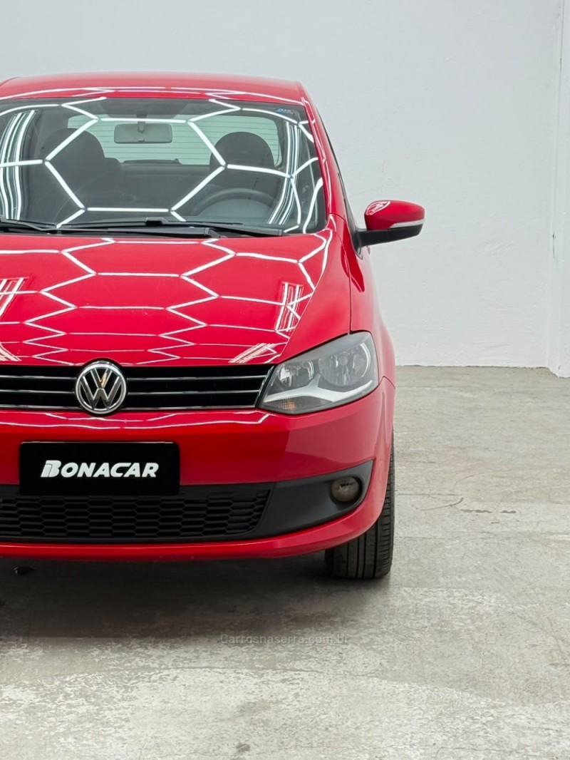 FOX 1.0 ITREND 8V FLEX 4P MANUAL - 2013 - CAXIAS DO SUL