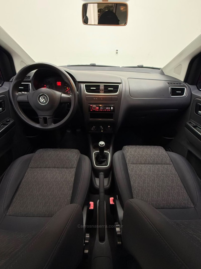FOX 1.0 ITREND 8V FLEX 4P MANUAL - 2013 - CAXIAS DO SUL
