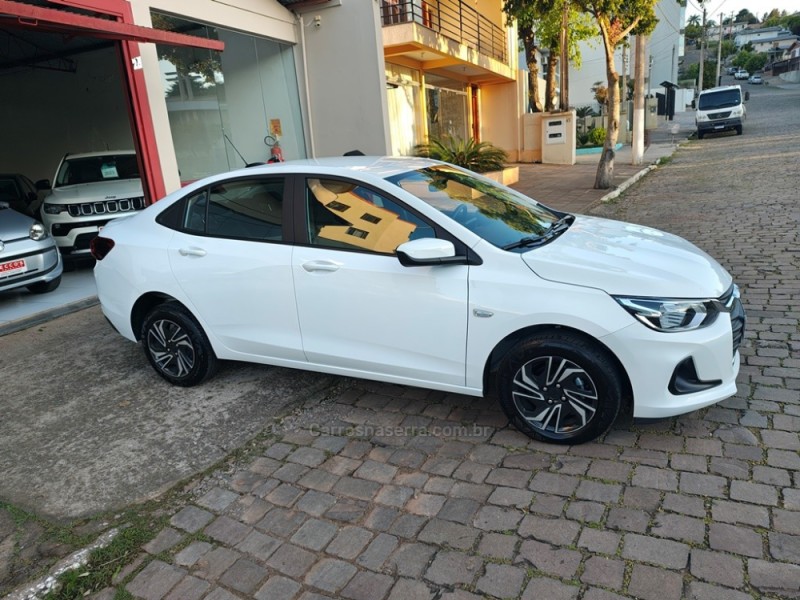 ONIX 1.0 LT PLUS 8V FLEX 4P MANUAL - 2025 - GUAPORé