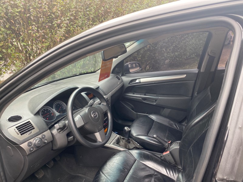 VECTRA 2.0 MPFI GT HATCH 8V FLEX 4P MANUAL - 2008 - CAXIAS DO SUL