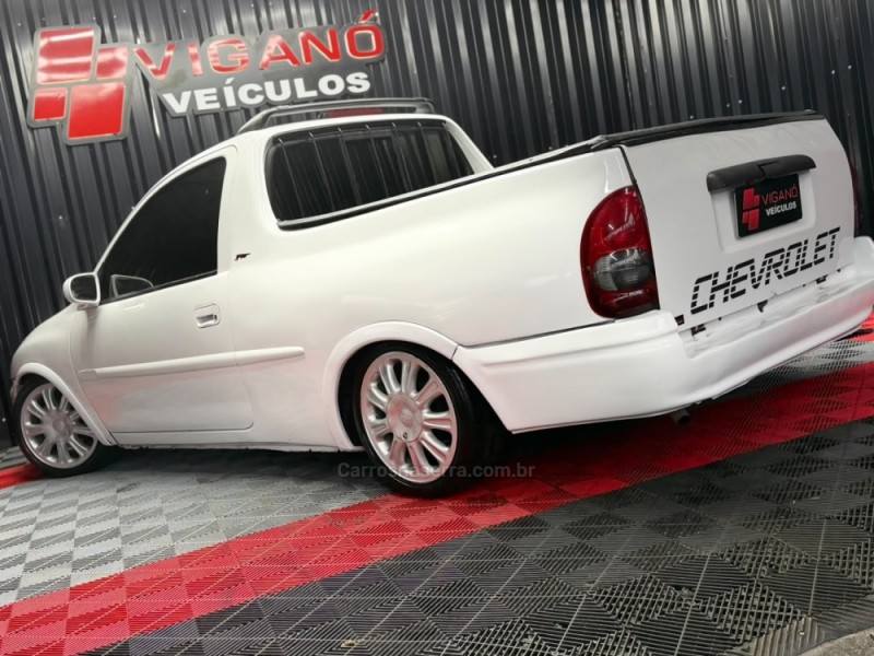 CORSA 1.6 MPFI GL CS PICK-UP 8V GASOLINA 2P MANUAL - 2001 - CAXIAS DO SUL